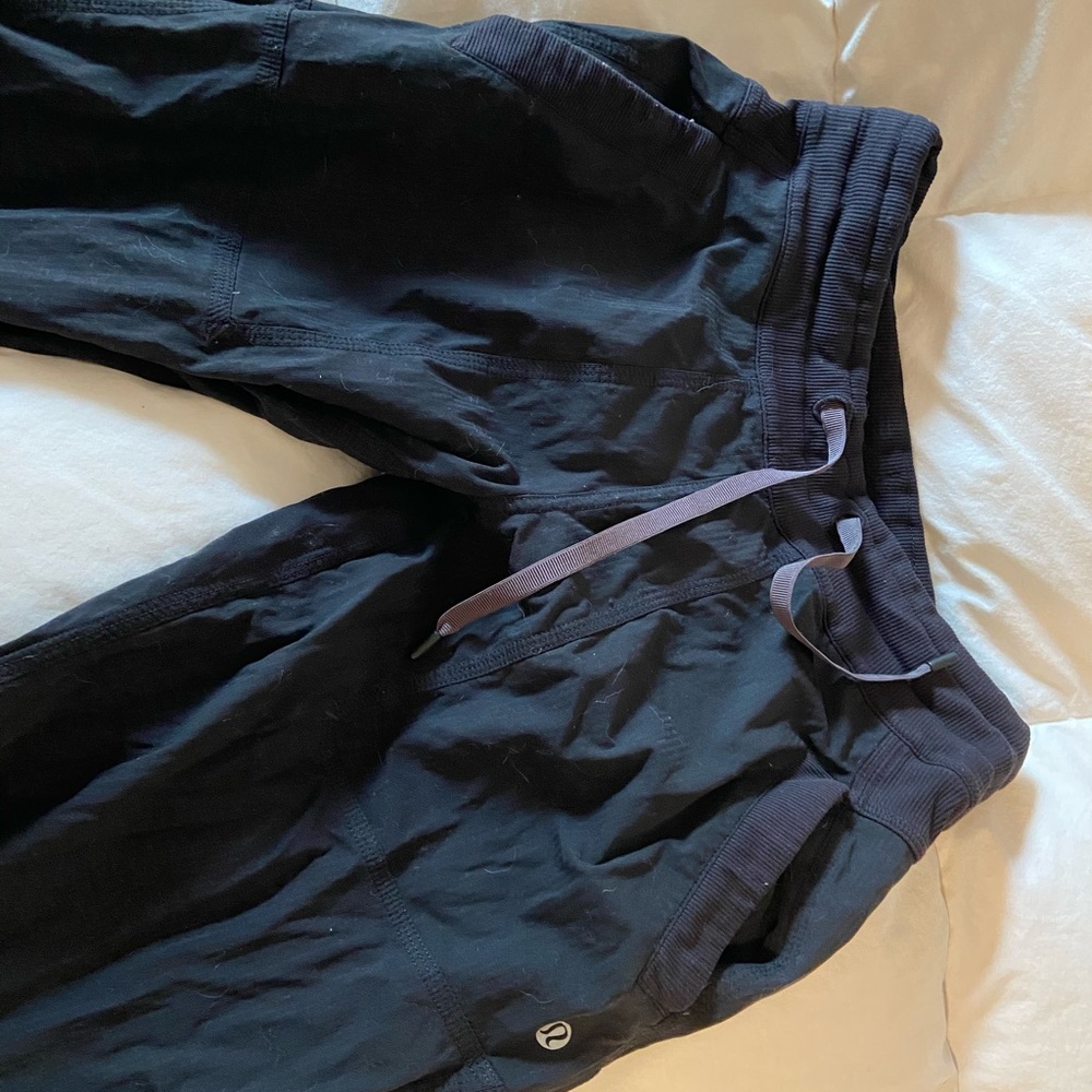Lululemon black studio pants size 2